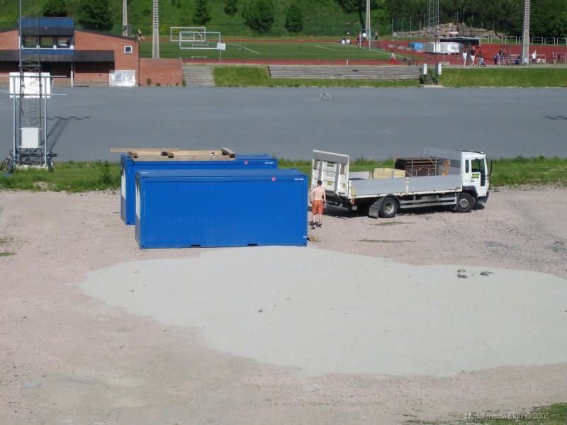 0.01a_GAUTE_IMG_0202 �ystein hadde skaffet fine containere til sekretariatet
