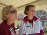 3.20a_PALI_CIMG1275 Anne Berit og Maria i infoteltet